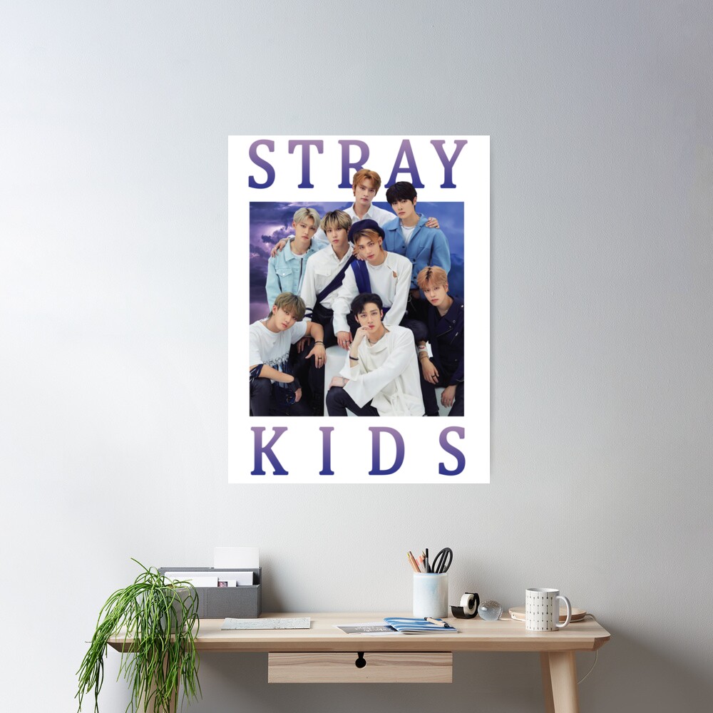 cpostermediumsquare_product1000x1000.2-9.jpg cpostermediumsquare product1000x1000.2 9 - Stray Kids EU Store