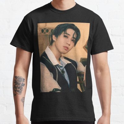 ssrcoclassic teemens10101001c5ca27c6front altsquare product1000x1000.u1 41 - Stray Kids EU Store