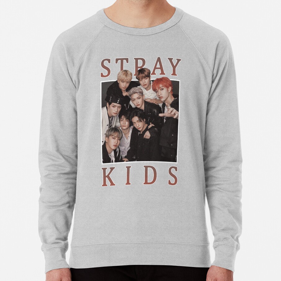 ssrcolightweight_sweatshirtmensheather_greyfrontsquare_productx1000-bgf8f8f8-24.jpg ssrcolightweight sweatshirtmensheather greyfrontsquare productx1000 bgf8f8f8 24 - Stray Kids EU Store
