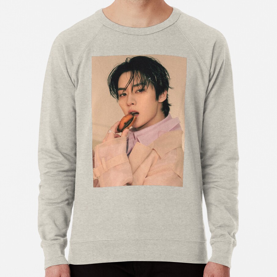 ssrcolightweight_sweatshirtmensoatmeal_heatherfrontsquare_productx1000-bgf8f8f8-9.jpg ssrcolightweight sweatshirtmensoatmeal heatherfrontsquare productx1000 bgf8f8f8 9 - Stray Kids EU Store