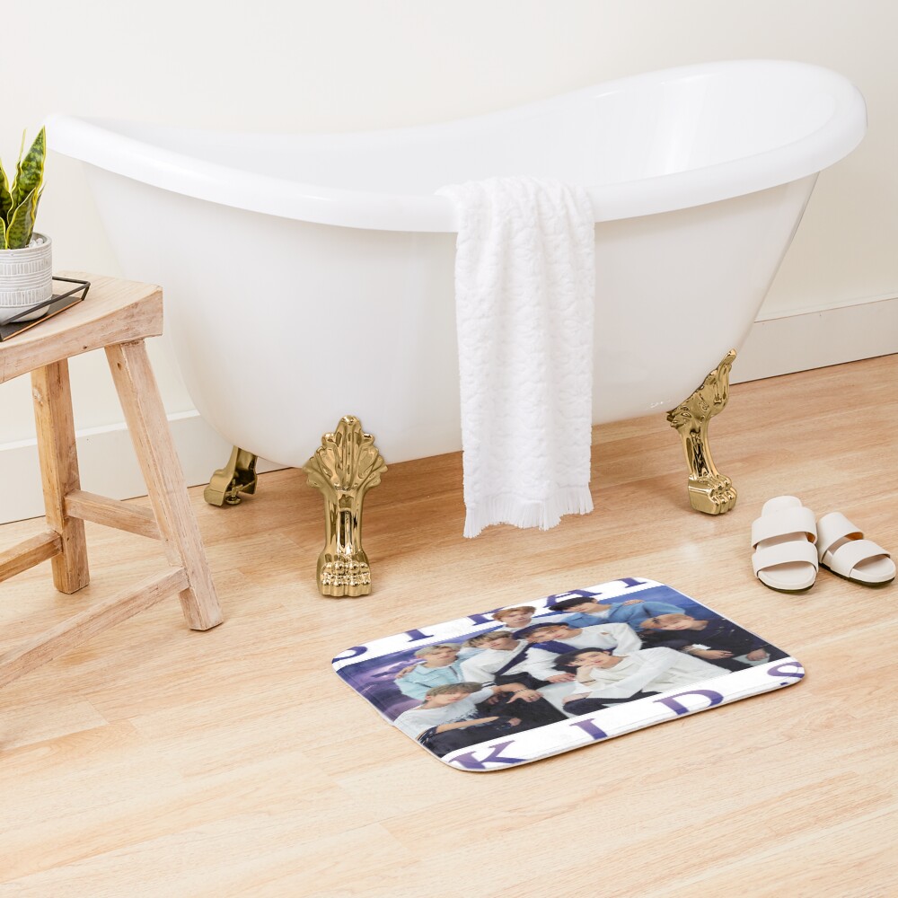 urbathmat_context_smallsquare1000x1000.1u5-16.jpg urbathmat context smallsquare1000x1000.1u5 16 - Stray Kids EU Store