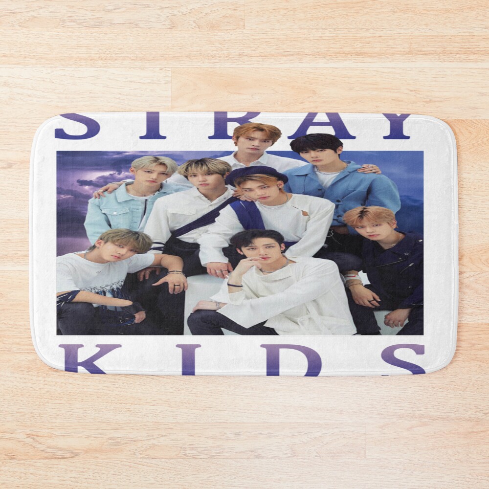 urbathmat_flatlay_largesquare1000x1000.1u5-16.jpg urbathmat flatlay largesquare1000x1000.1u5 16 - Stray Kids EU Store