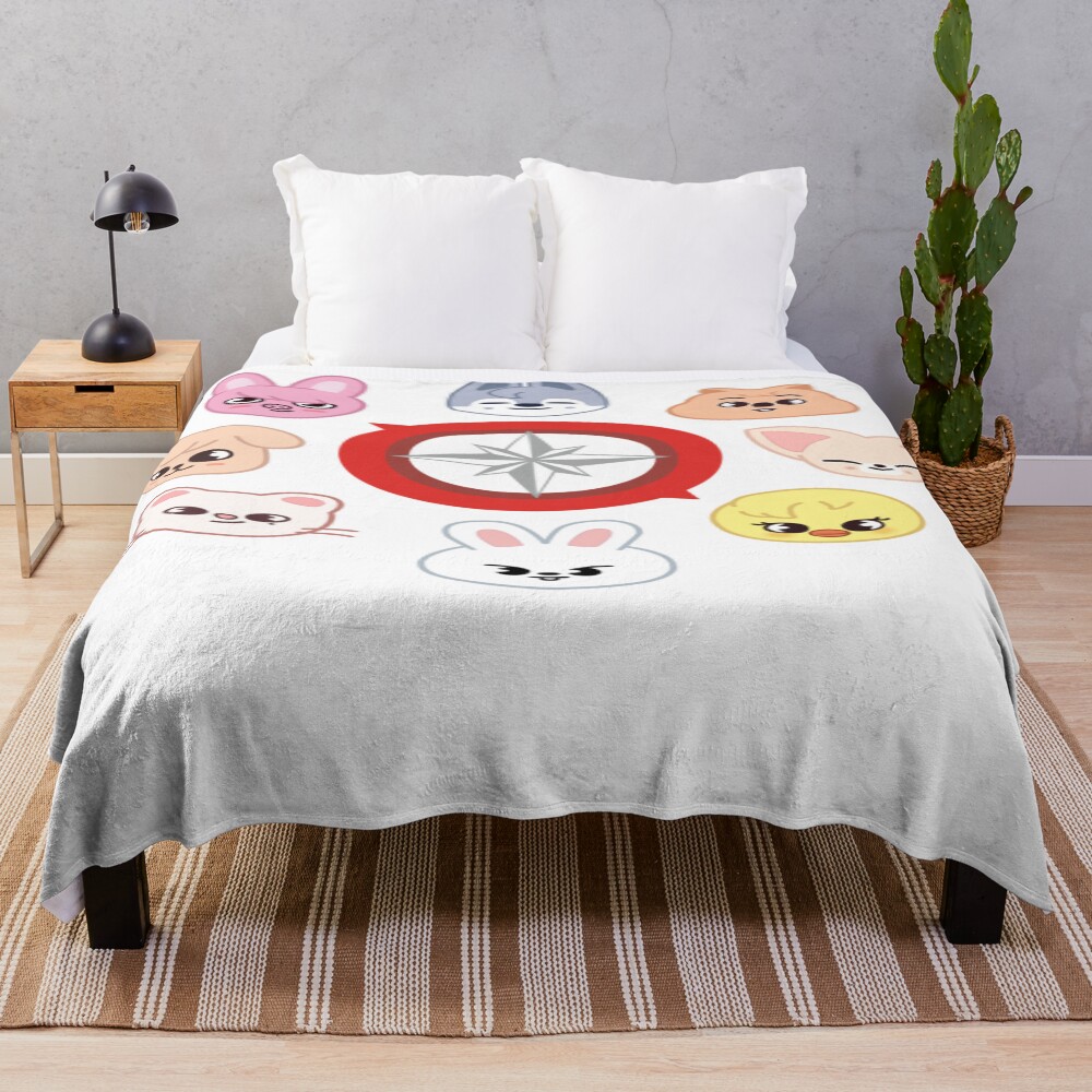 urblanket_large_bedsquarex1000.1u2-4.jpg urblanket large bedsquarex1000.1u2 4 - Stray Kids EU Store