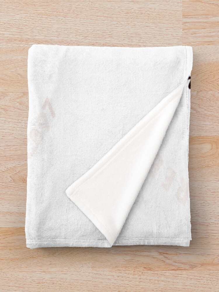 urblanket_medium_foldwide_portraitx1000.1u8-9.jpg urblanket medium foldwide portraitx1000.1u8 9 - Stray Kids EU Store