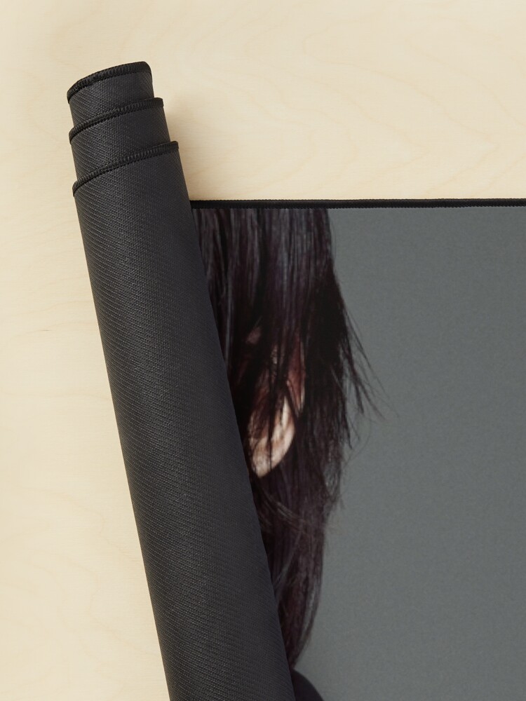 urdesk_mat_rolltall_portrait750x1000-5.jpg urdesk mat rolltall portrait750x1000 5 - Stray Kids EU Store