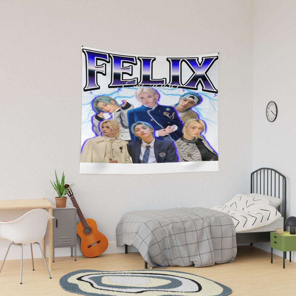 urtapestry_lifestyle_dorm_mediumsquare1000x1000.u2-17.jpg urtapestry lifestyle dorm mediumsquare1000x1000.u2 17 - Stray Kids EU Store